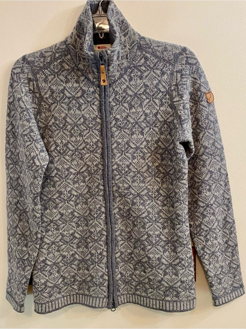 Fjallraven Women's Snow Cardigan XS Gray 100%‎ Wool Full Zip Nordic Icelandic